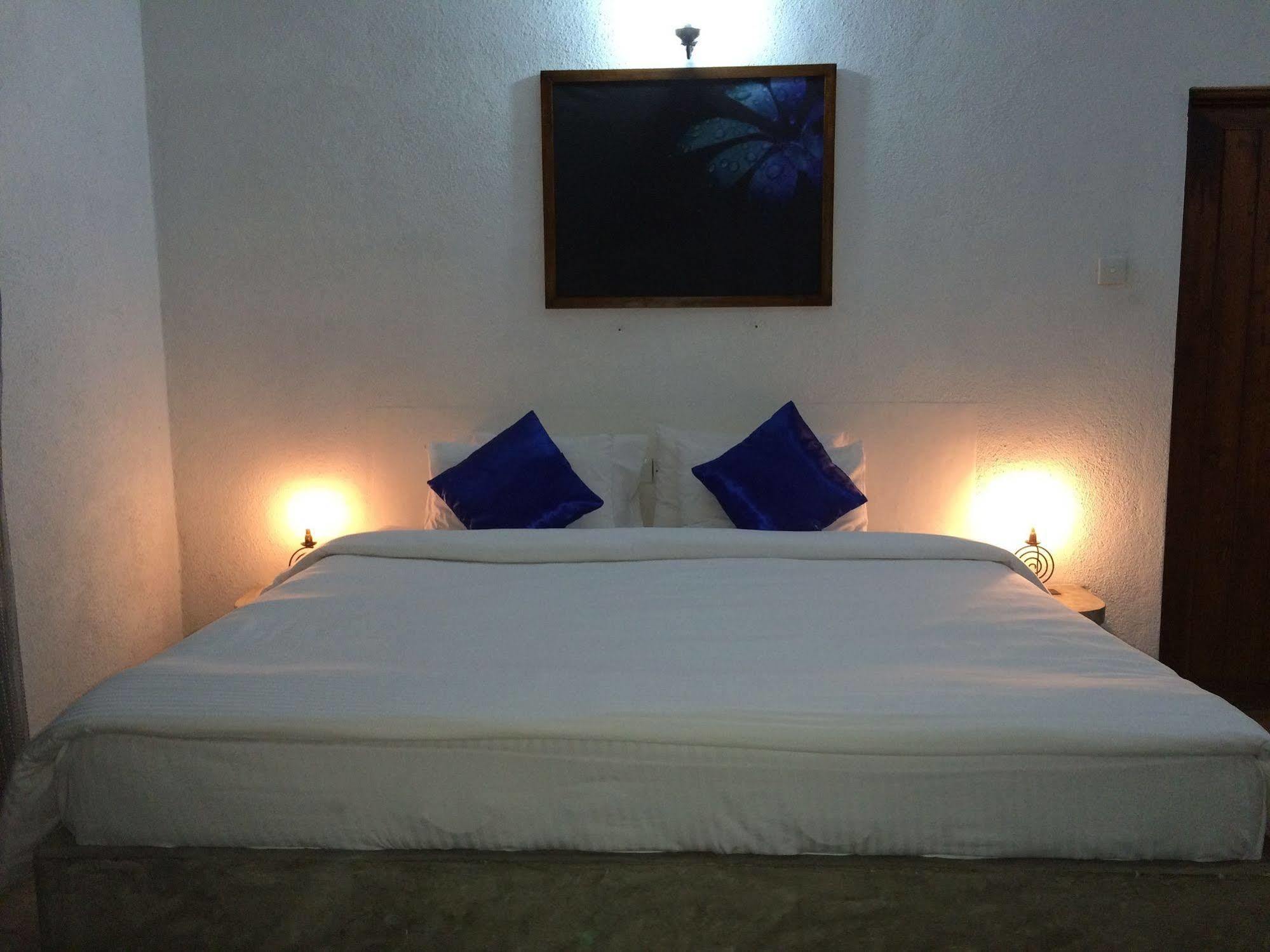 Hotel Club Lespri Palle Deltota Exterior foto