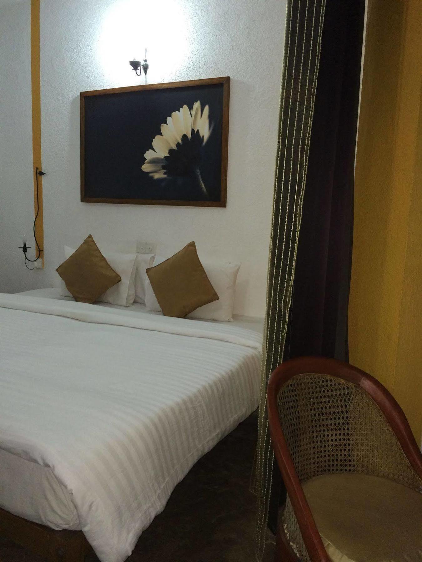 Hotel Club Lespri Palle Deltota Exterior foto